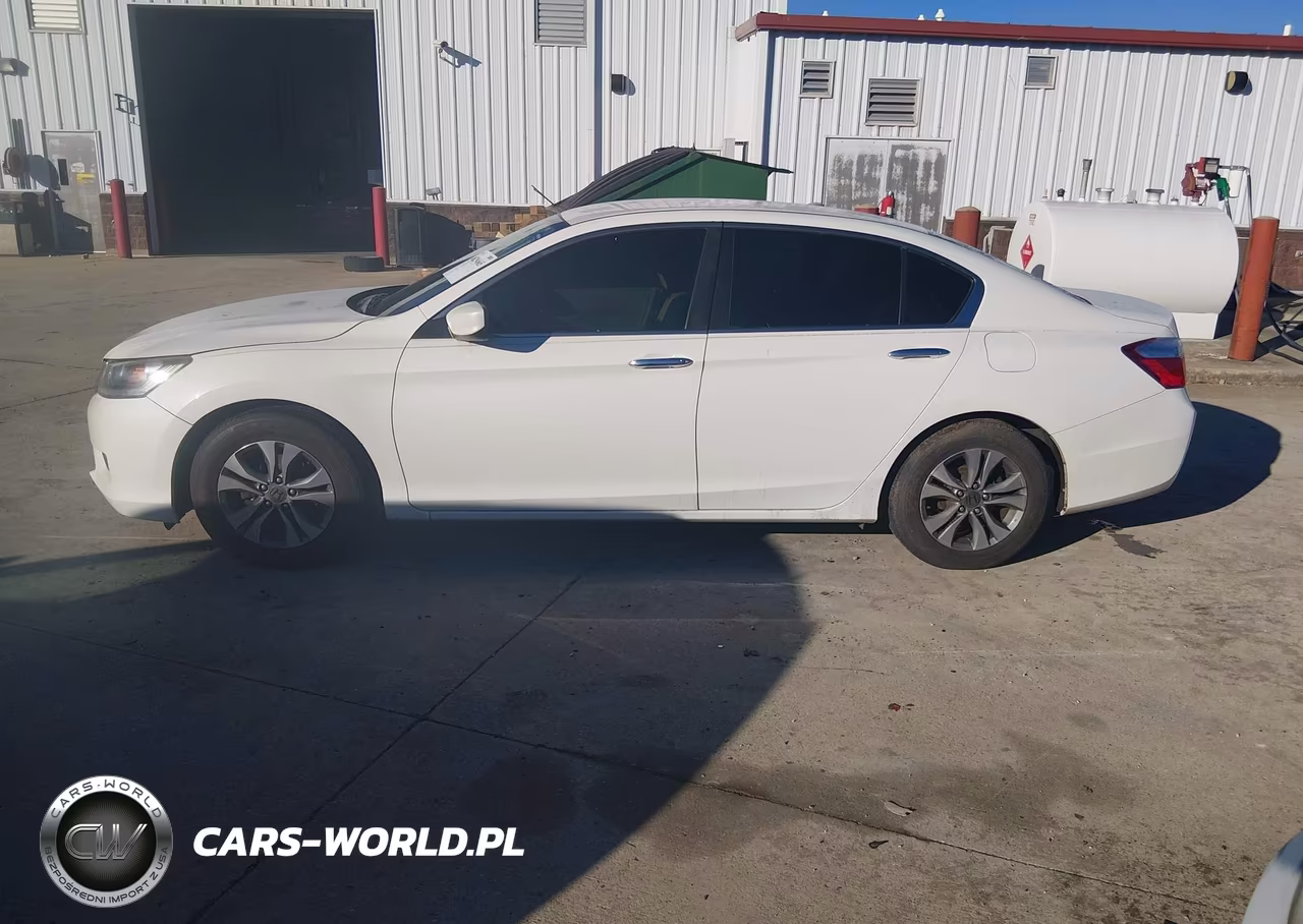 2015 Honda Accord Lx VIN:1HGCR2F39FA036239 - 13