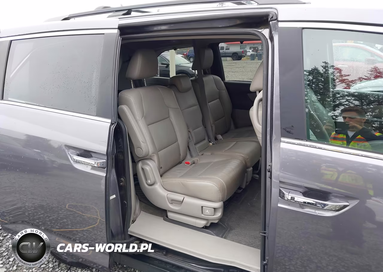 2014 Honda Odyssey Ex-L VIN:5FNRL5H66EB079686 - 8