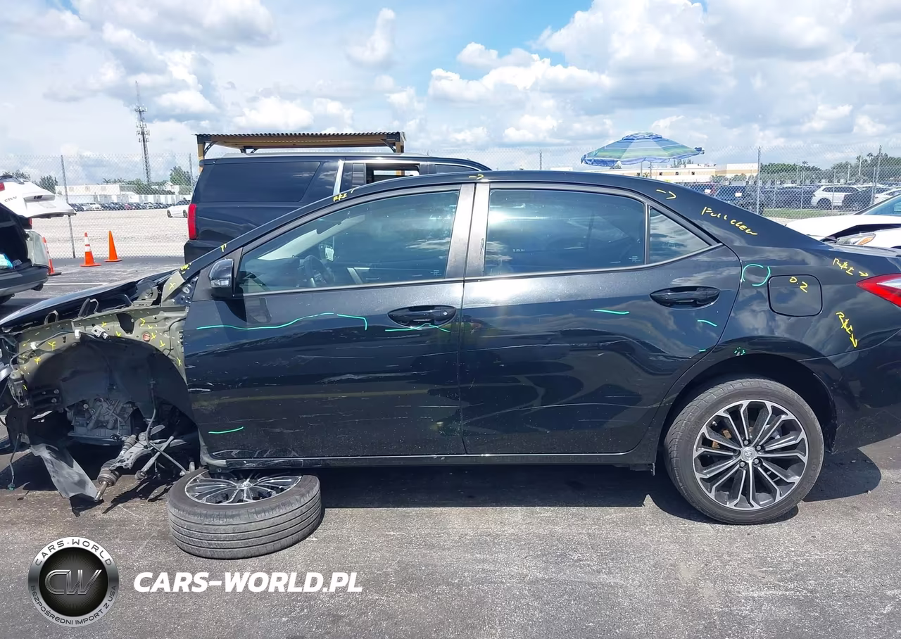 2016 Toyota Corolla S Plus VIN:2T1BURHE4GC692393 - 15