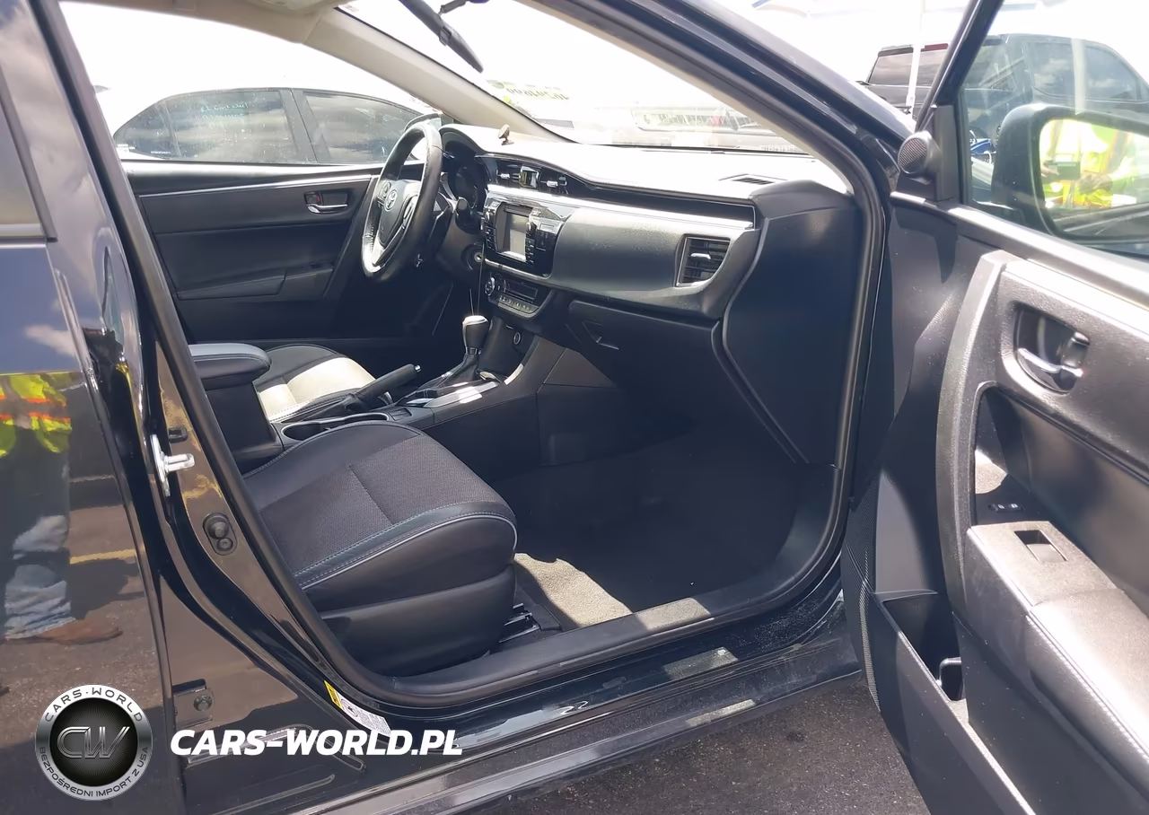 2016 Toyota Corolla S Plus VIN:2T1BURHE4GC692393 - 5