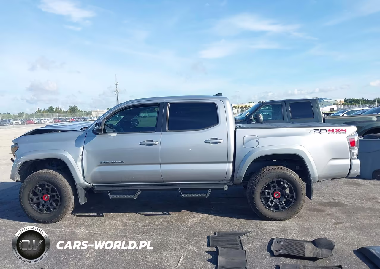 2017 Toyota Tacoma Trd Sport VIN:5TFCZ5AN0HX093843 - 15
