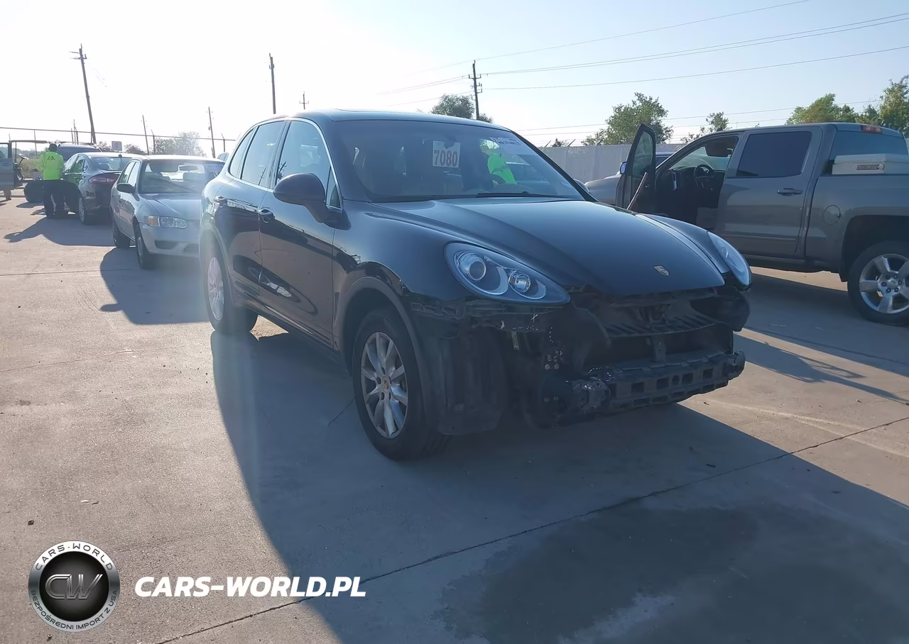 2014 Porsche Cayenne Platinum Edition