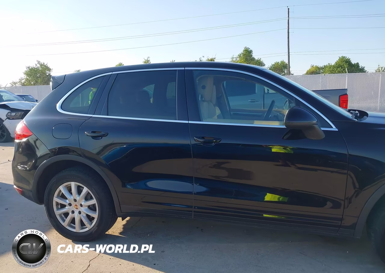 2014 Porsche Cayenne Platinum Edition VIN:WP1AA2A2XELA00976 - 14