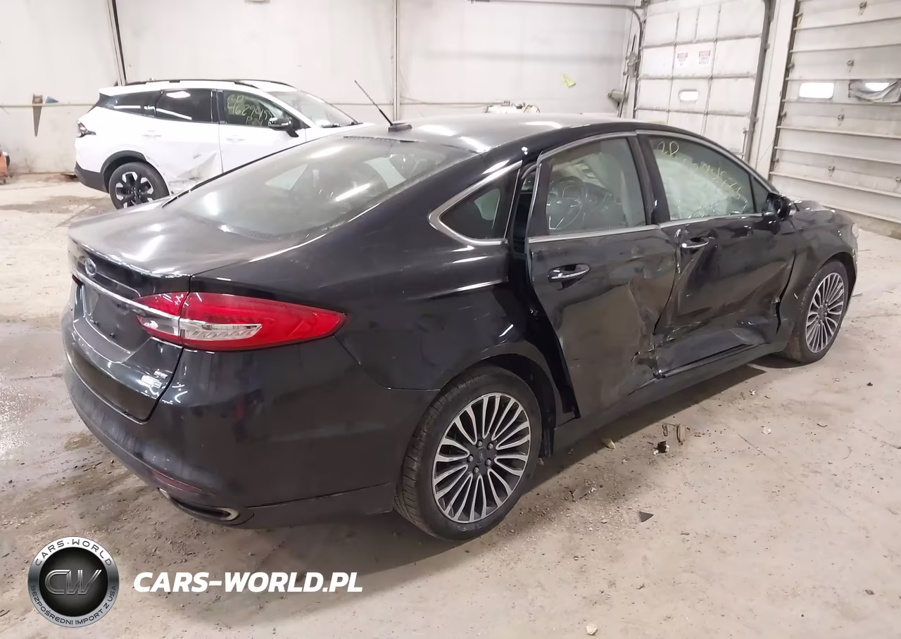 2017 Ford Fusion Se VIN:3FA6P0T90HR262988 - 4