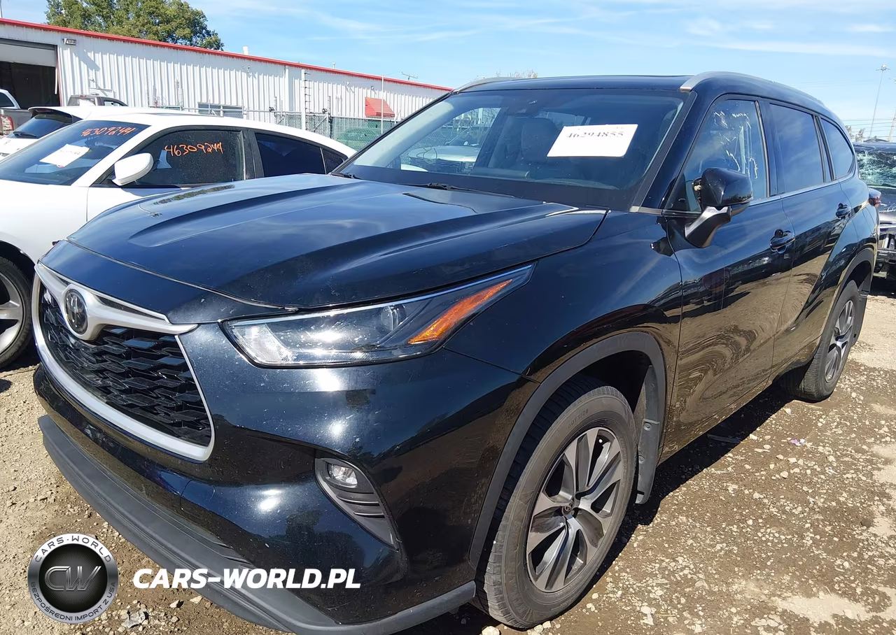 2022 Toyota Highlander Xle VIN:5TDHZRBH2NS162751 - 2
