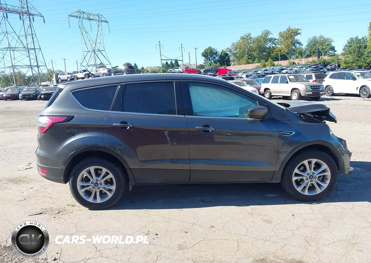 2017 Ford Escape Se VIN:1FMCU0GD3HUE03657 - 14