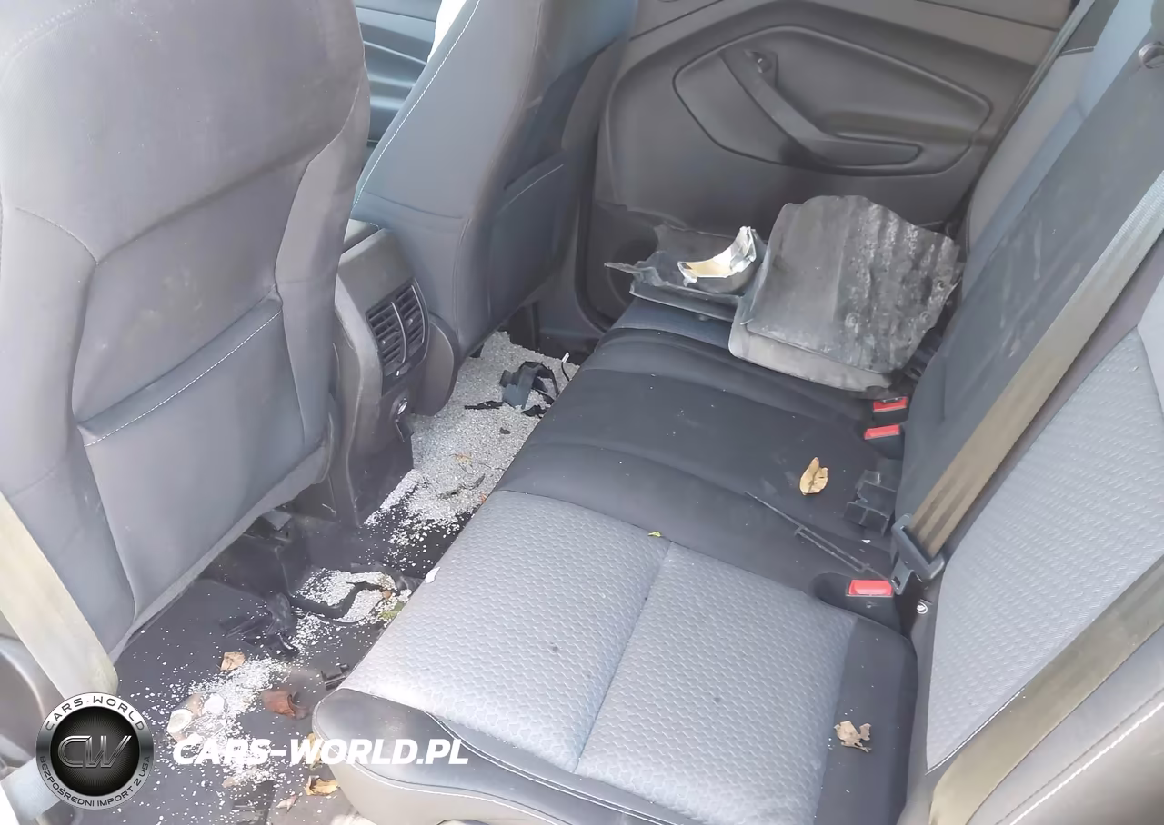 2017 Ford Escape Se VIN:1FMCU0GD3HUE03657 - 8