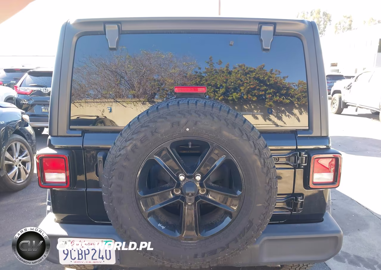 2022 Jeep Wrangler Unlimited Sport Altitude 4X4 VIN:1C4HJXDN9NW167637 - 16