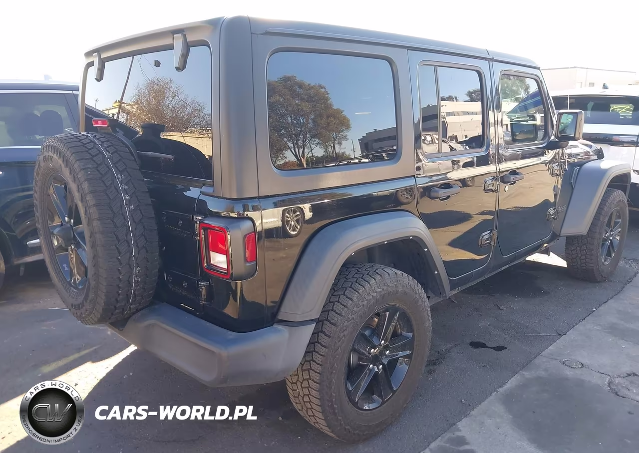2022 Jeep Wrangler Unlimited Sport Altitude 4X4 VIN:1C4HJXDN9NW167637 - 4