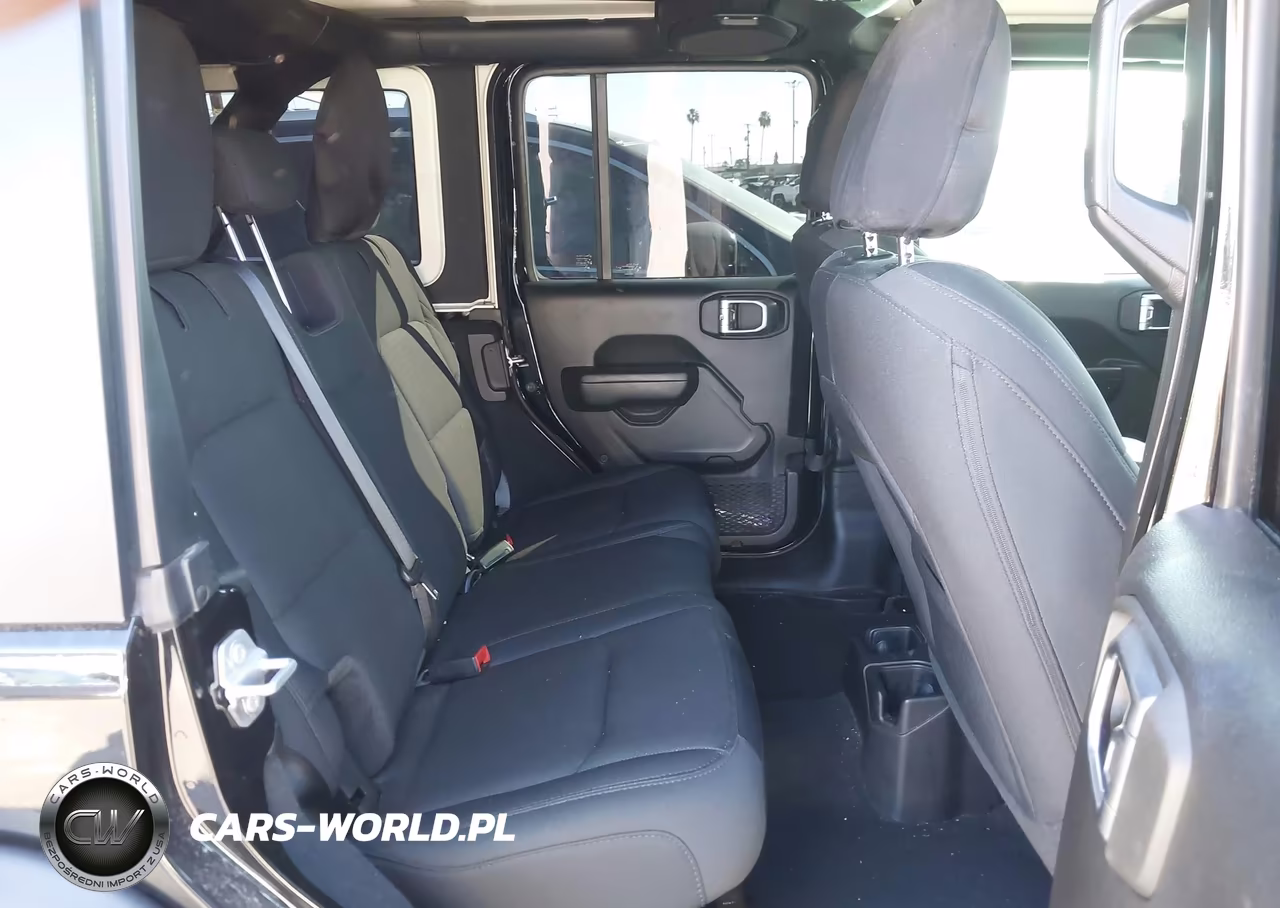 2022 Jeep Wrangler Unlimited Sport Altitude 4X4 VIN:1C4HJXDN9NW167637 - 8