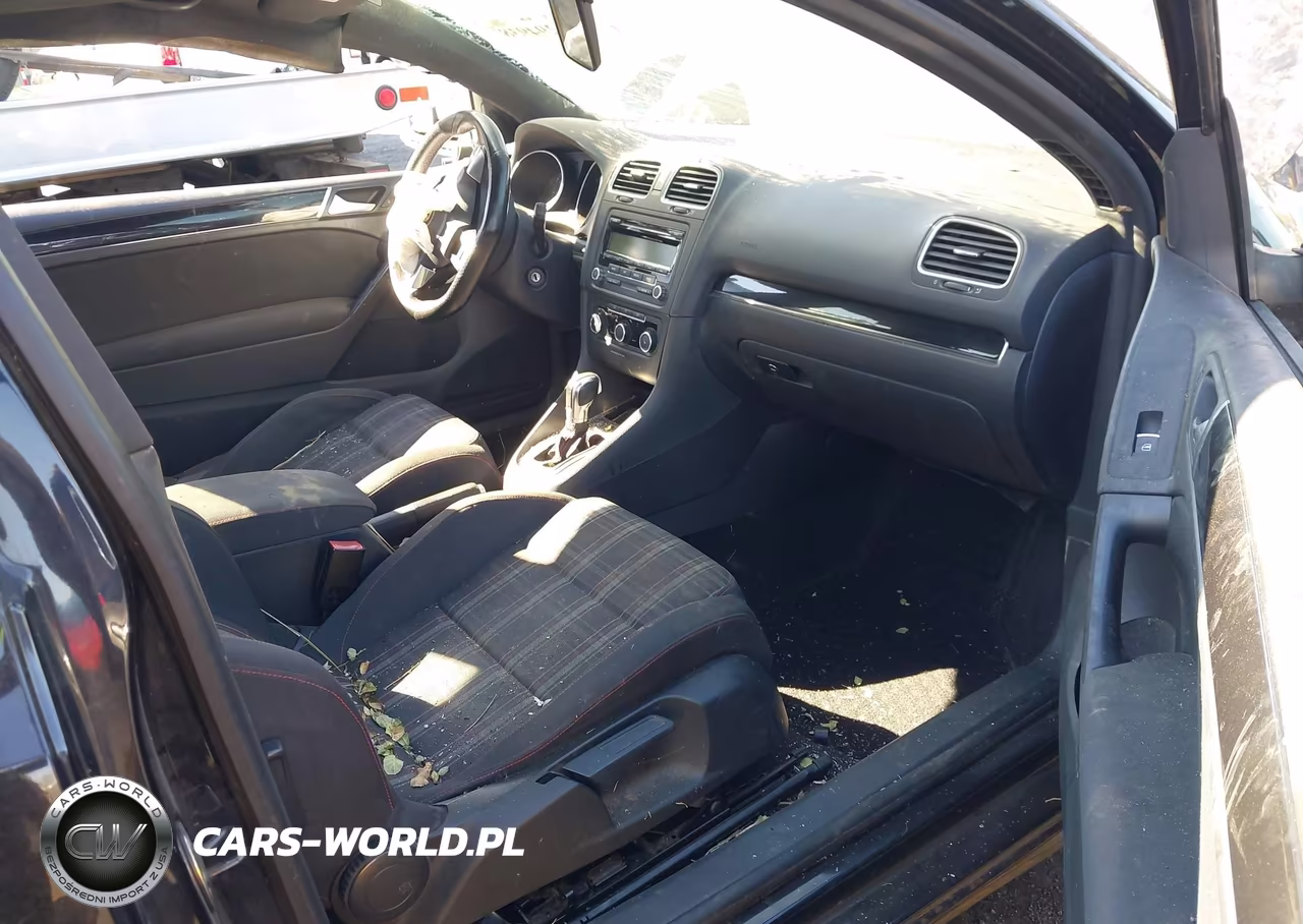 2011 Volkswagen Gti 2-Door VIN:WVWFD7AJ5BW146277 - 5