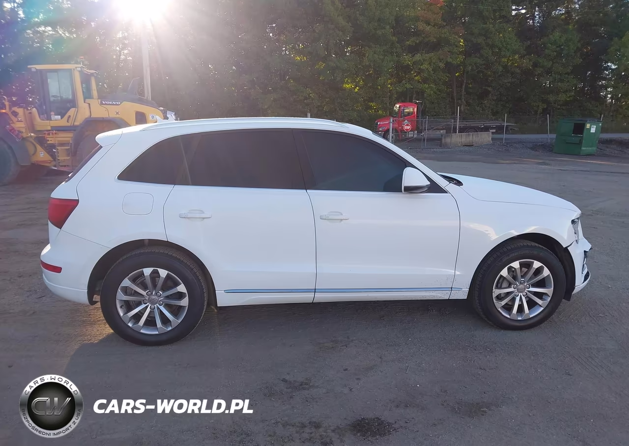 2014 Audi Q5 2.0T Premium VIN:WA1LFAFP9EA104455 - 13
