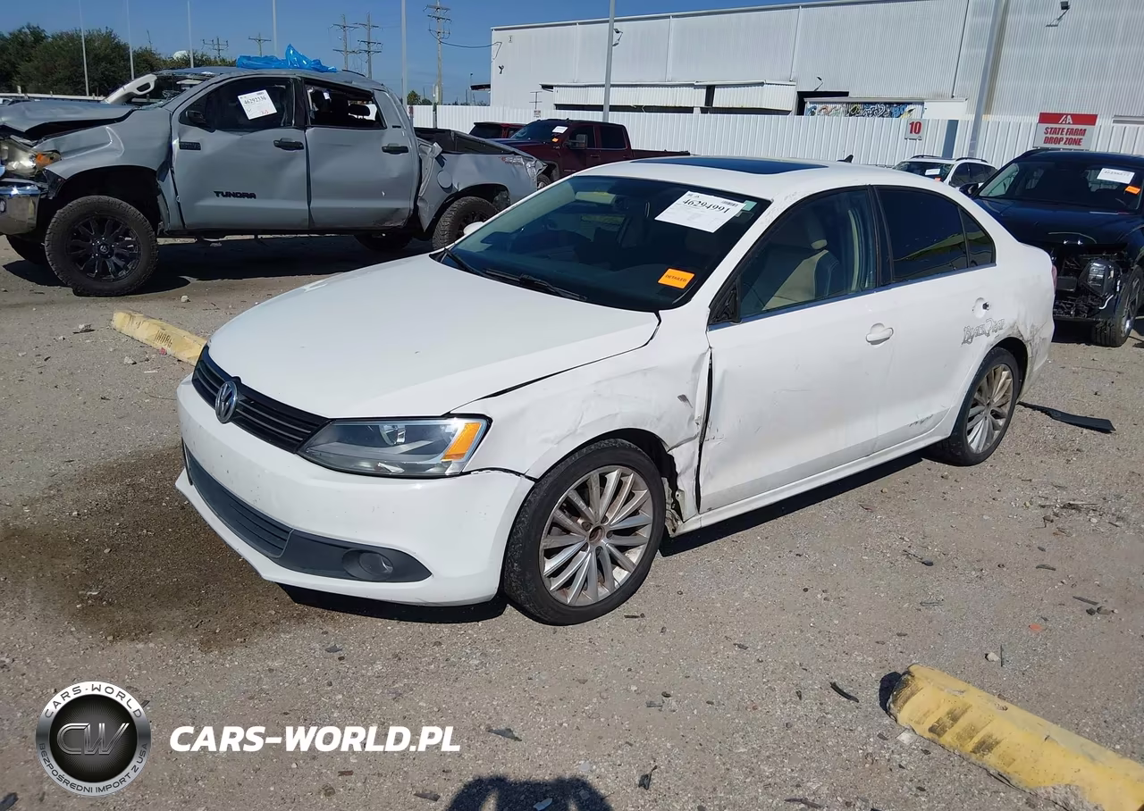2013 Volkswagen Jetta 2.5L Sel VIN:3VWLX7AJ9DM361767 - 2
