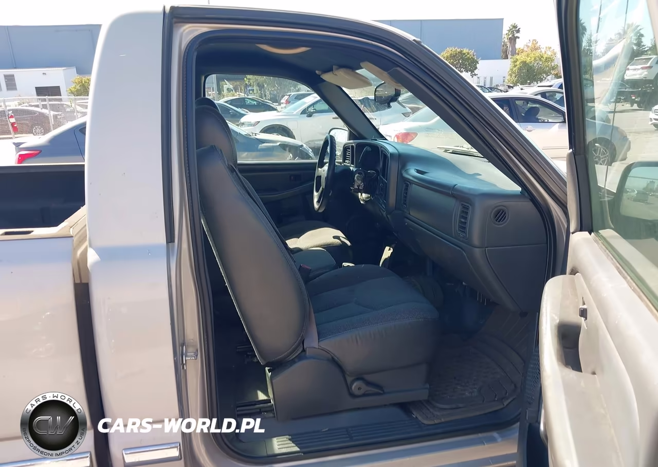 2005 GMC Sierra 1500 Work Truck VIN:1GTEC14V45Z269579 - 5