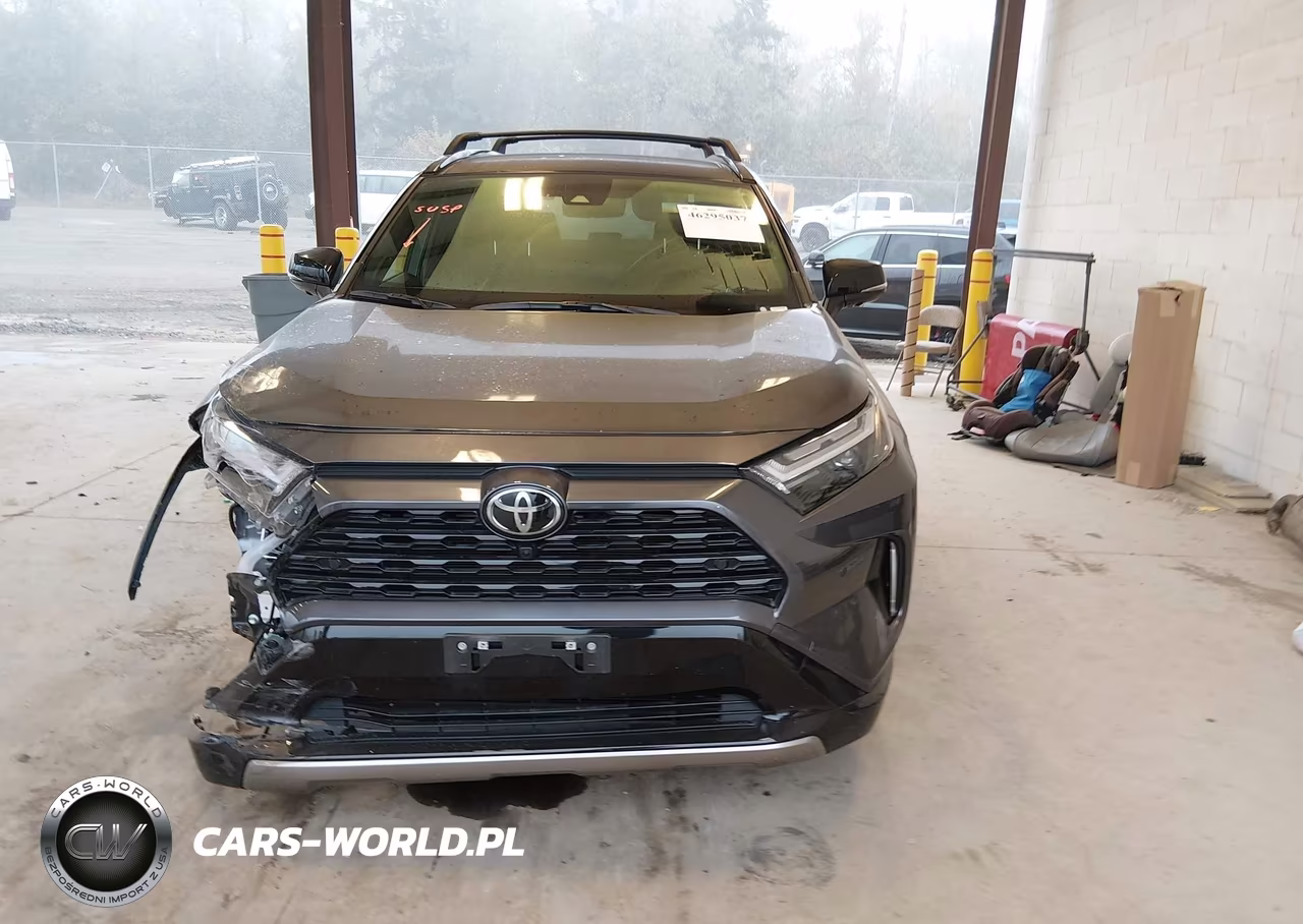 2025 Toyota Rav4 Hybrid Xse VIN:JTME6RFV5SJ070909 - 13