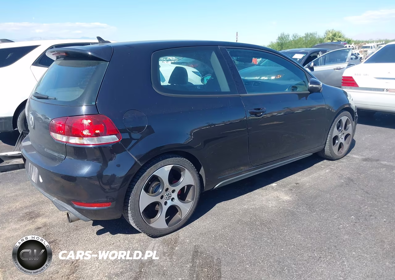 2012 Volkswagen Gti 2-Door VIN:WVWEV7AJ3CW342826 - 4