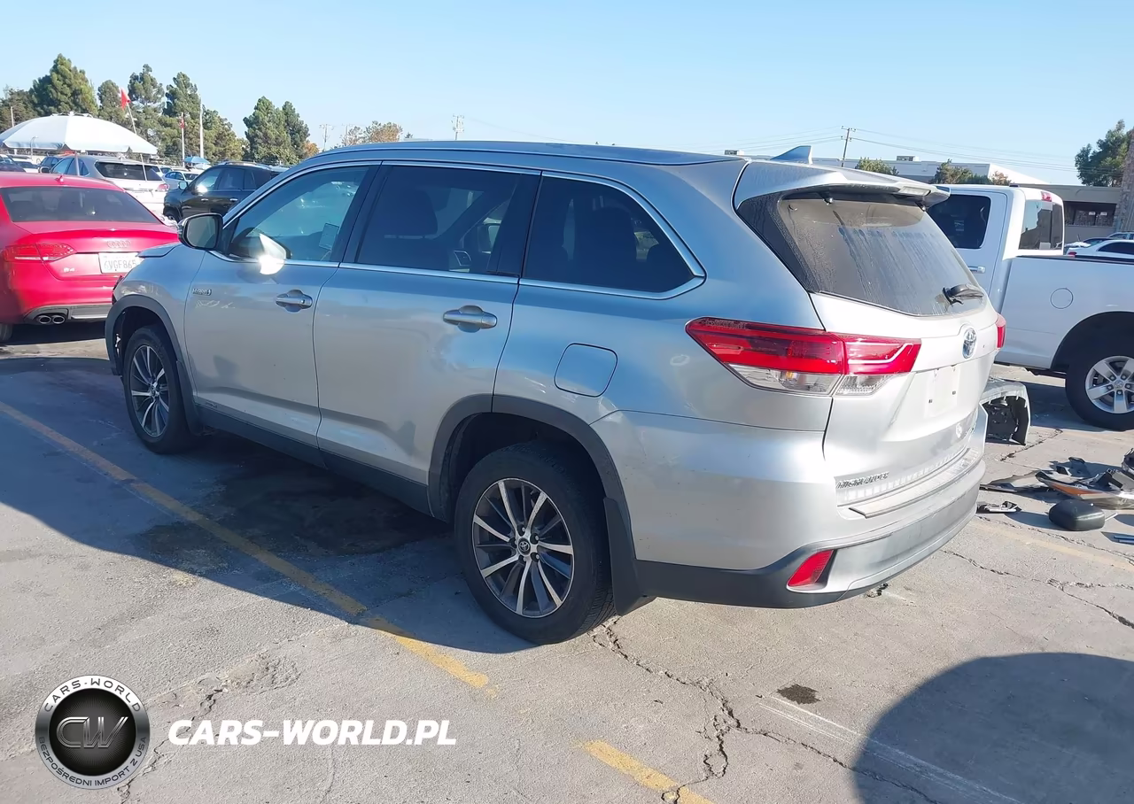 2019 Toyota Highlander Hybrid Xle VIN:5TDJGRFH8KS072520 - 3