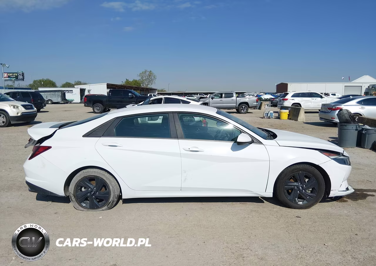 2023 Hyundai Elantra Sel VIN:5NPLM4AG2PH103812 - 12