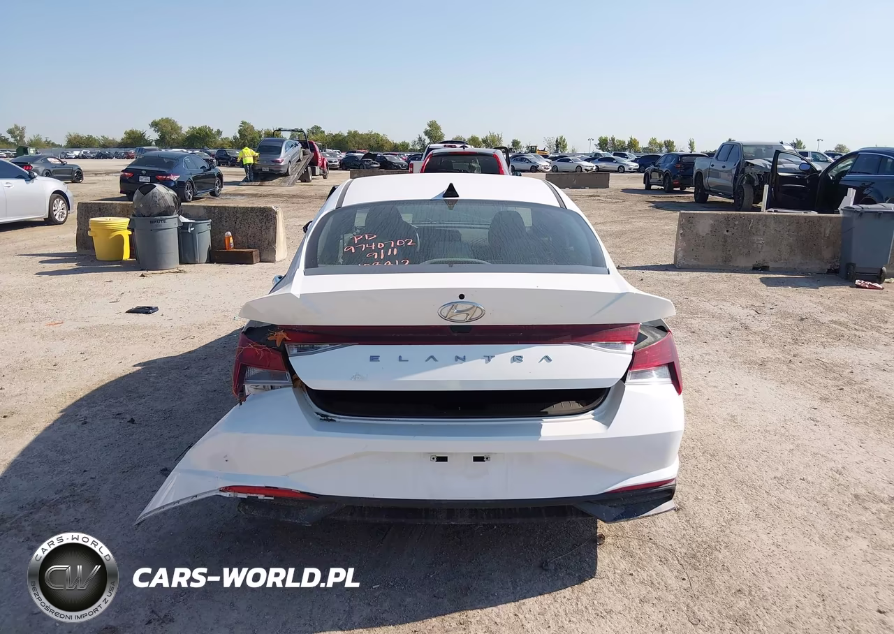 2023 Hyundai Elantra Sel VIN:5NPLM4AG2PH103812 - 15