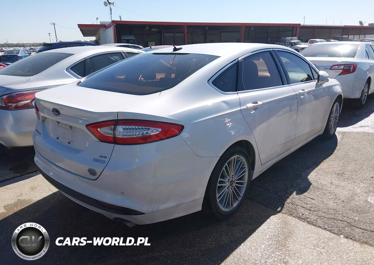 2015 Ford Fusion Se VIN:3FA6P0HD5FR252578 - 4