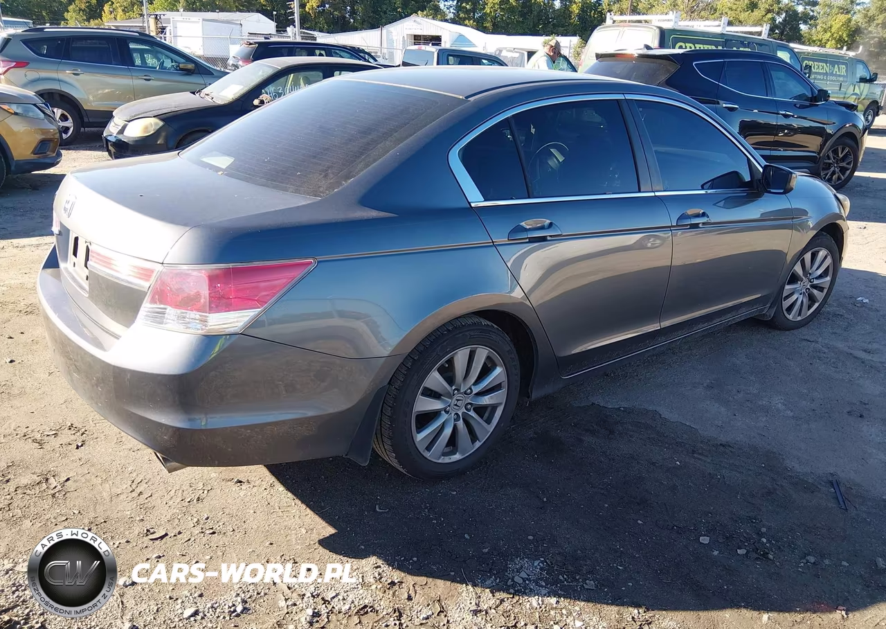 2011 Honda Accord 2.4 Ex VIN:1HGCP2E73BA103177 - 4