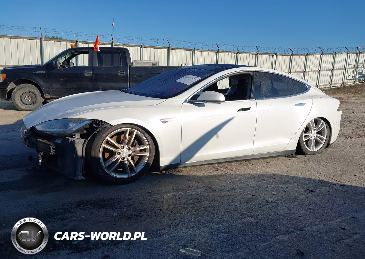 2013 Tesla Model S VIN:5YJSA1CP9DFP21848 - 13