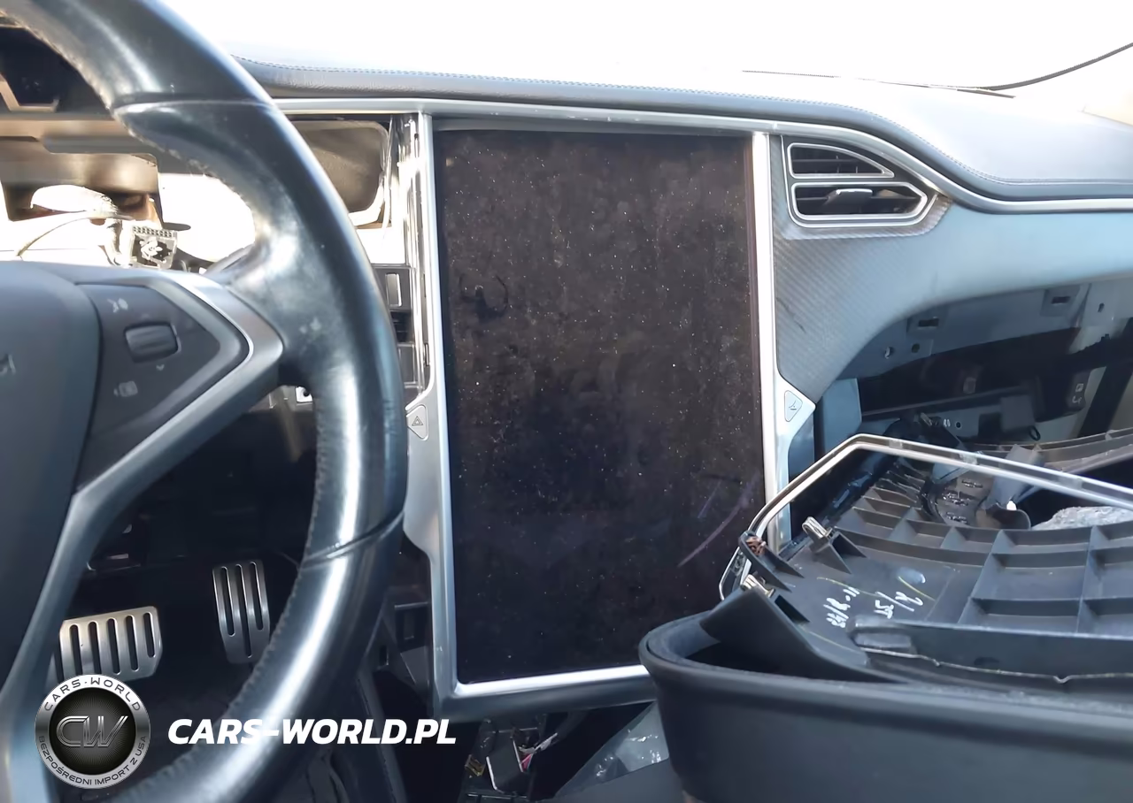 2013 Tesla Model S VIN:5YJSA1CP9DFP21848 - 17
