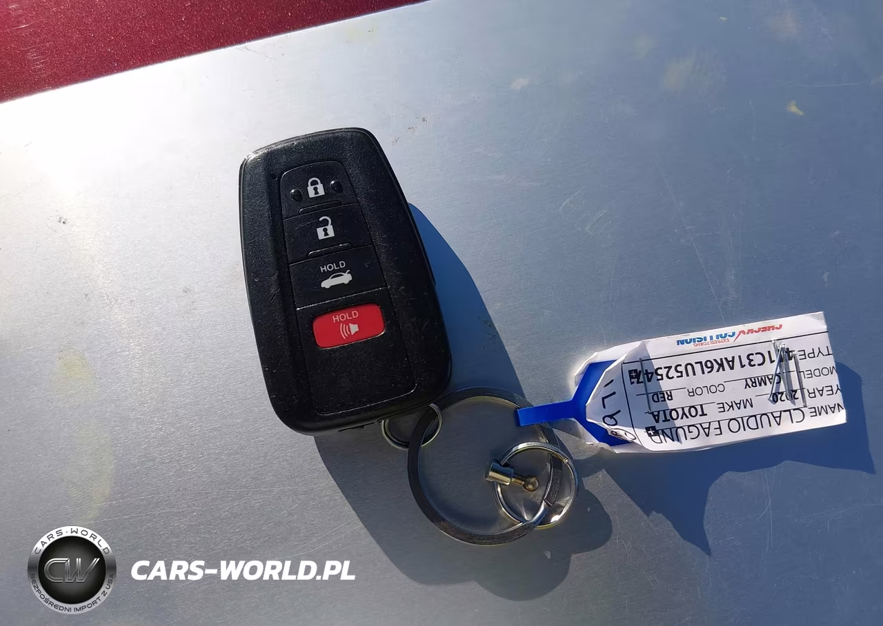 2020 Toyota Camry Le Hybrid VIN:4T1C31AK6LU525471 - 11