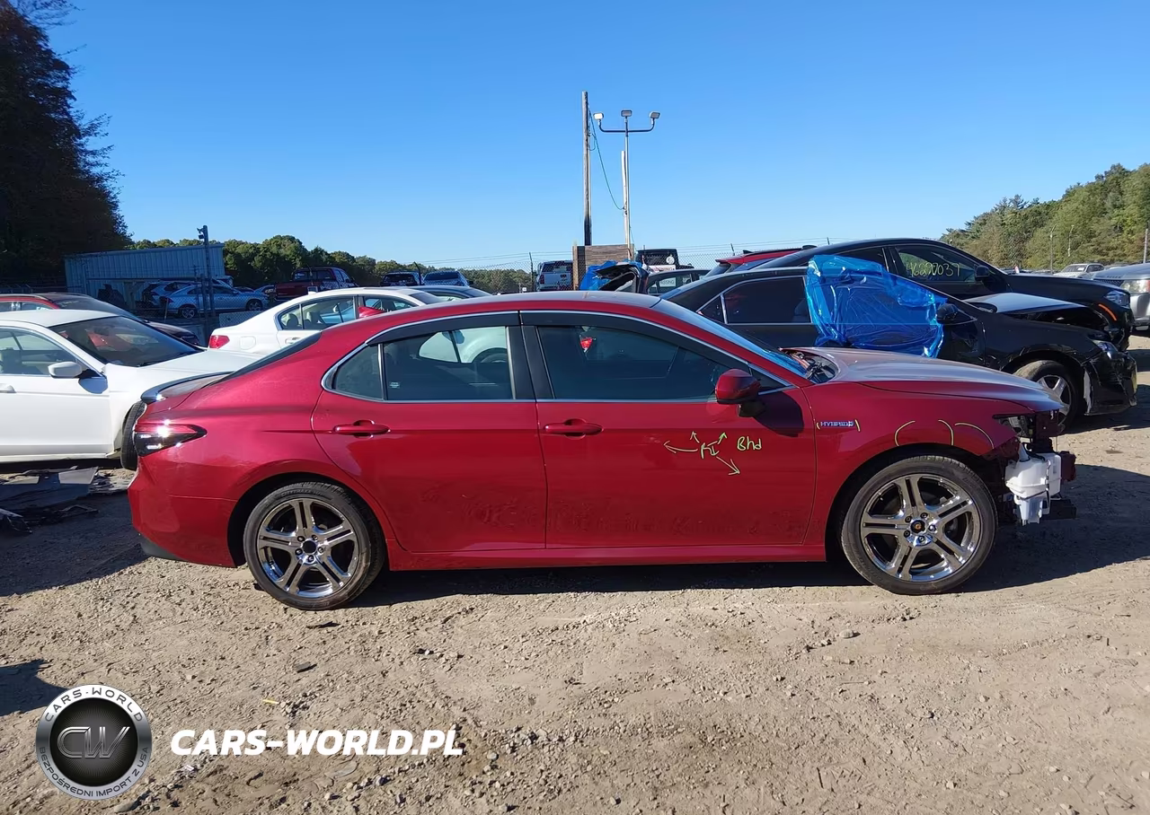 2020 Toyota Camry Le Hybrid VIN:4T1C31AK6LU525471 - 14