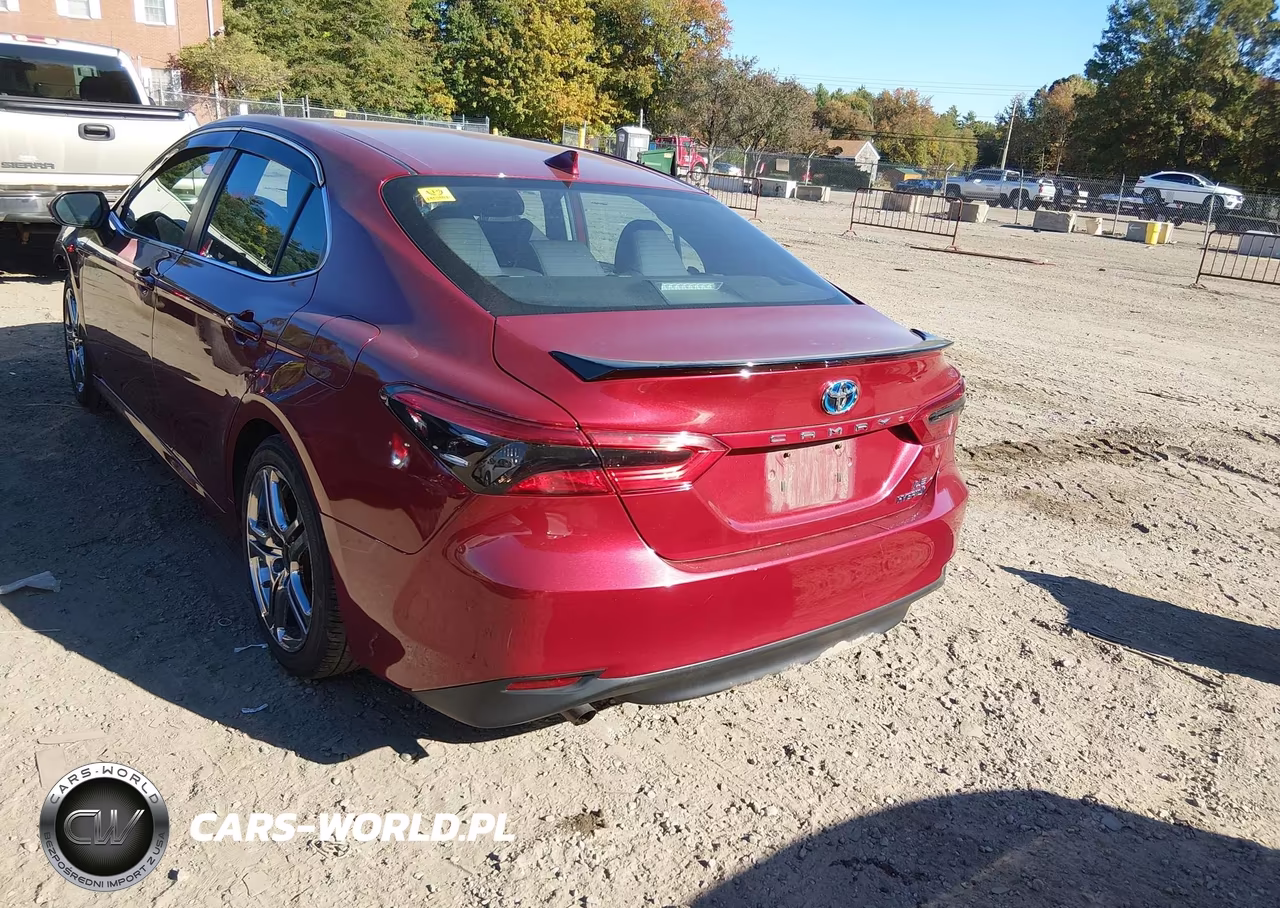 2020 Toyota Camry Le Hybrid VIN:4T1C31AK6LU525471 - 3