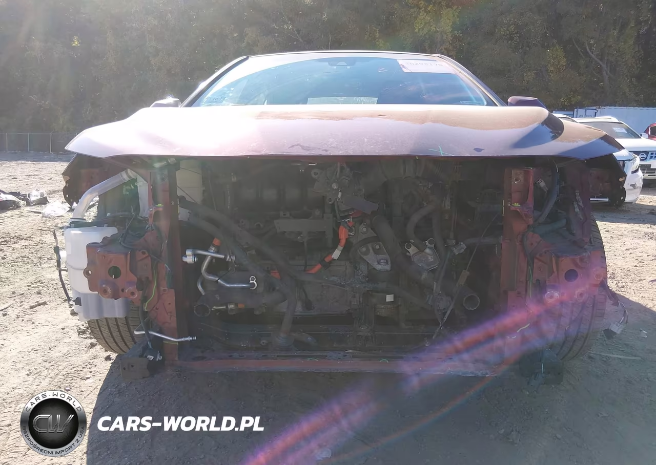 2020 Toyota Camry Le Hybrid VIN:4T1C31AK6LU525471 - 6