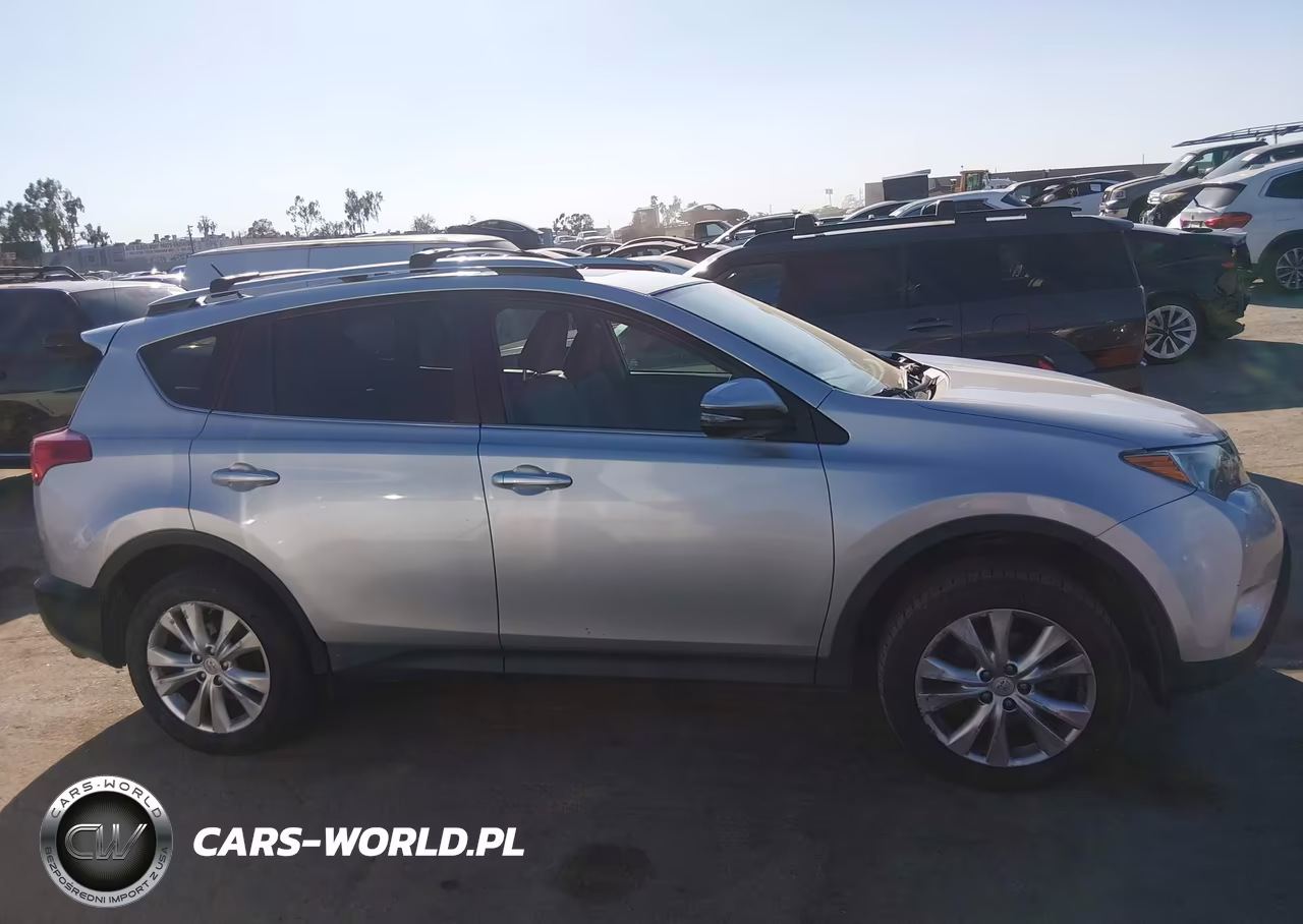 2015 Toyota Rav4 Limited VIN:JTMYFREV7FJ047572 - 13