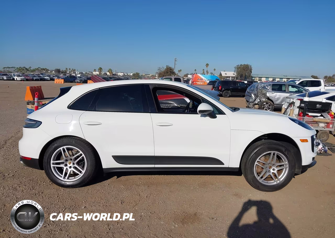 2019 Porsche Macan VIN:WP1AA2A57KLB06596 - 13