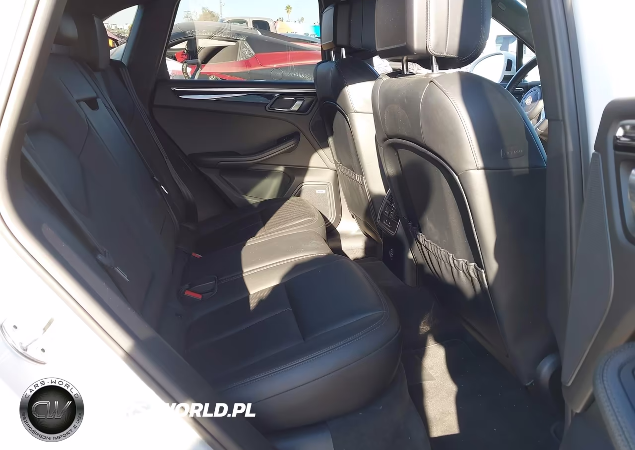 2019 Porsche Macan VIN:WP1AA2A57KLB06596 - 8
