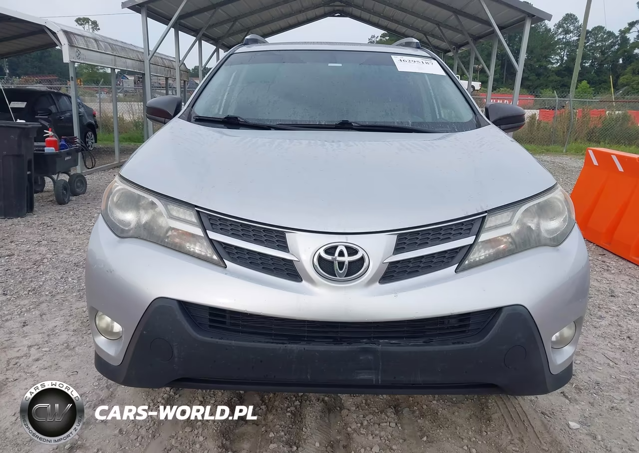 2015 Toyota Rav4 Le VIN:JTMZFREV6FD052734 - 12
