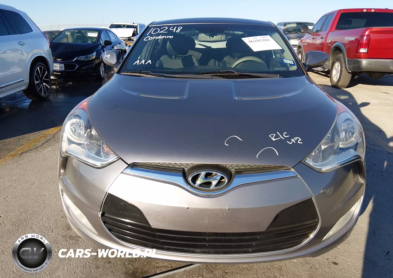 2013 Hyundai Veloster Base W-Black VIN:KMHTC6AD5DU105152 - 6