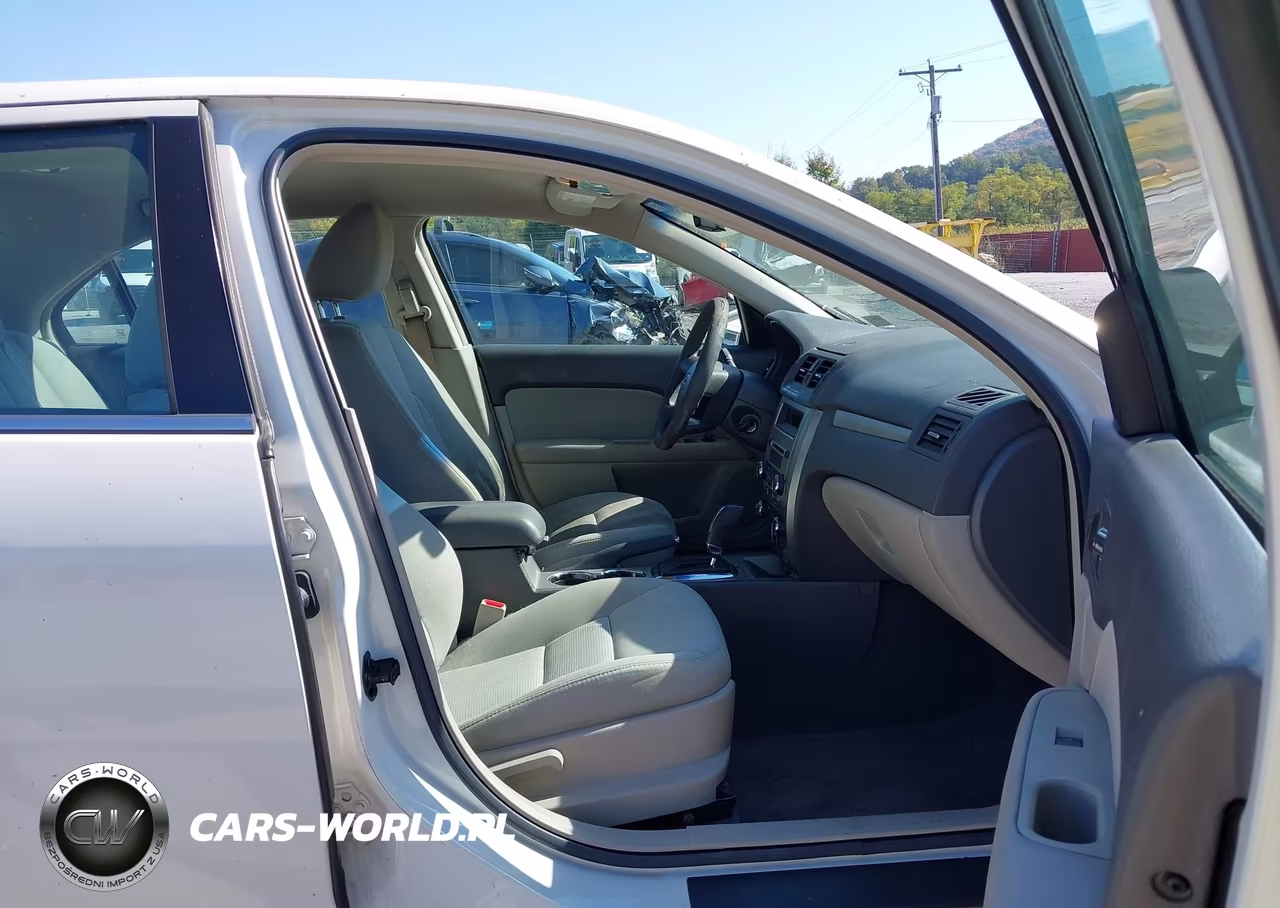 2010 Ford Fusion Se VIN:3FAHP0HG8AR362195 - 5