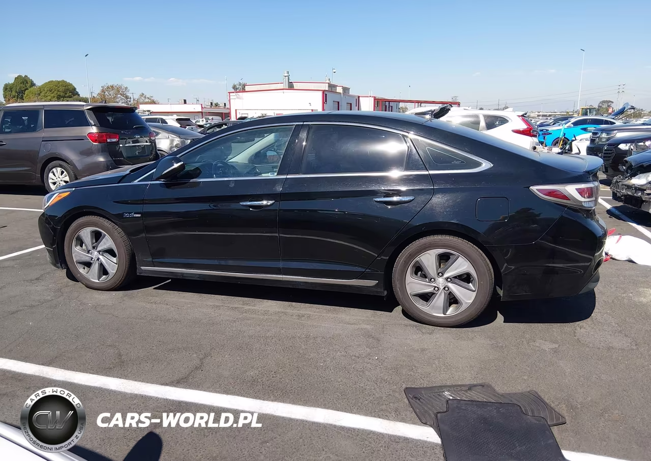 2017 Hyundai Sonata Hybrid Limited VIN:KMHE34L12HA051610 - 14