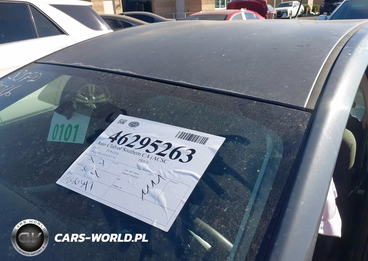 2012 Toyota Prius Three VIN:JTDKN3DU9C5431761 - 17
