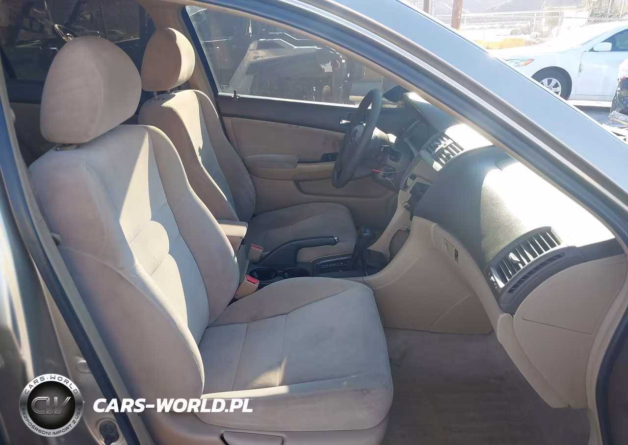 2004 Honda Accord 2.4 Lx VIN:JHMCM56364C025018 - 5