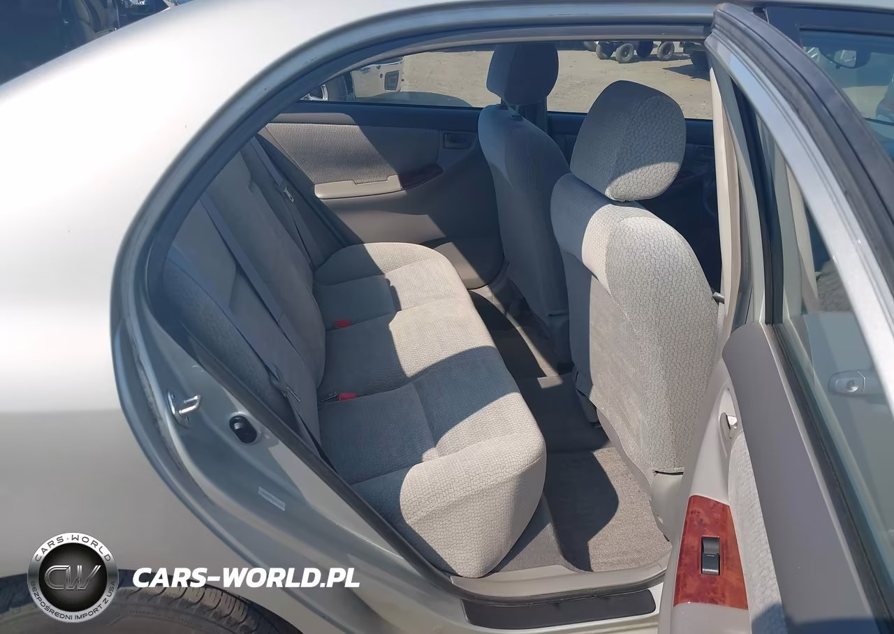 2004 Toyota Corolla Le VIN:1NXBR32E54Z262700 - 8