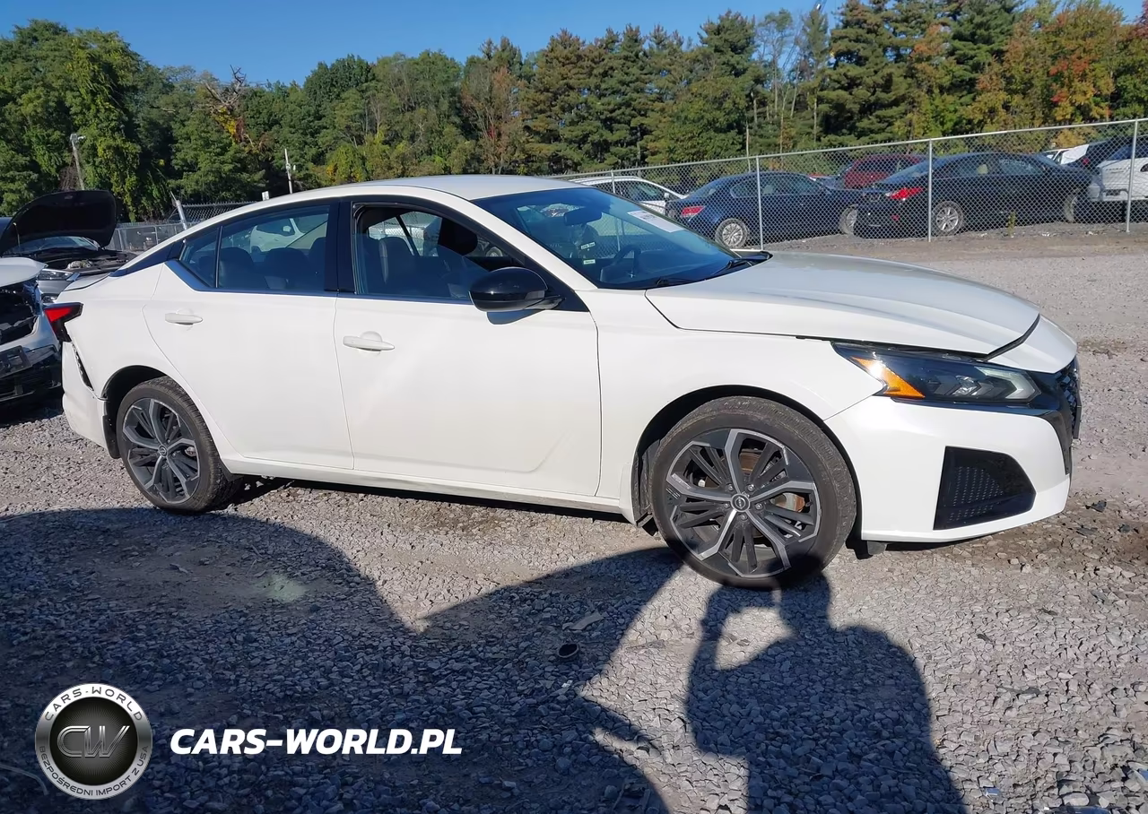 2025 Nissan Altima Sr Awd VIN:1N4BL4CW4SN339654 - 13