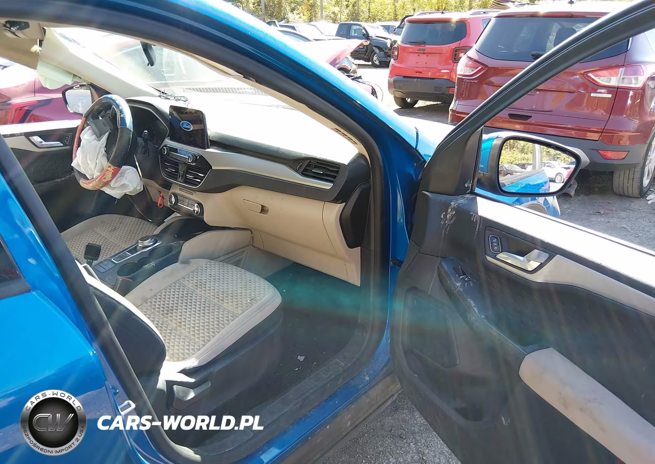 2020 Ford Escape Se VIN:1FMCU0G6XLUB23096 - 5