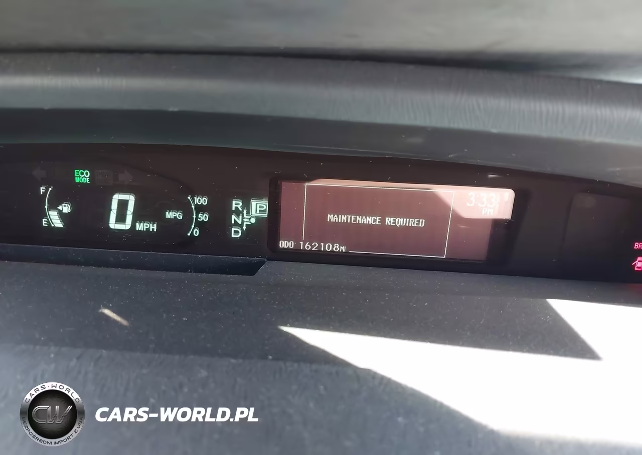 2015 Toyota Prius Plug-In VIN:JTDKN3DP8F3074051 - 15