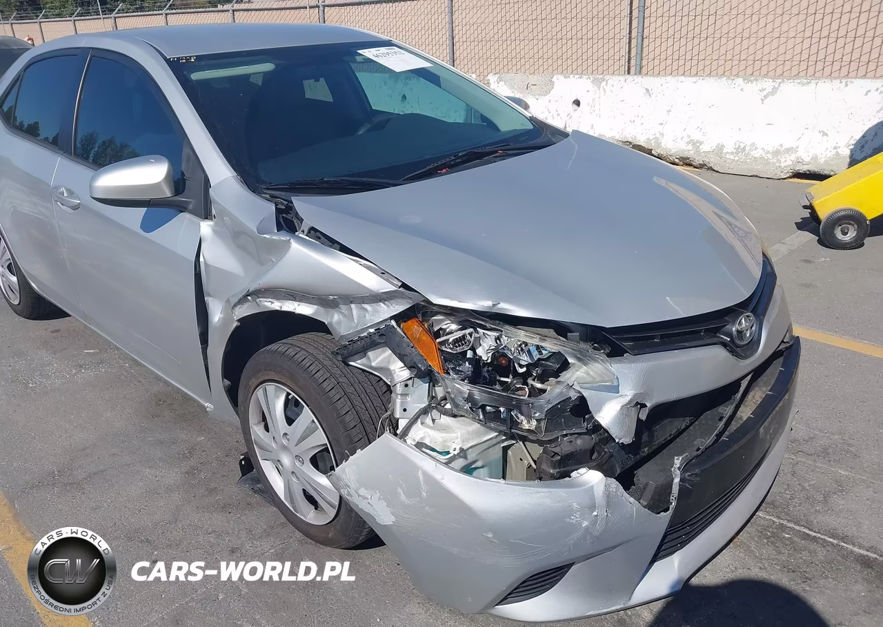 2015 Toyota Corolla Le VIN:5YFBURHE2FP277247 - 6