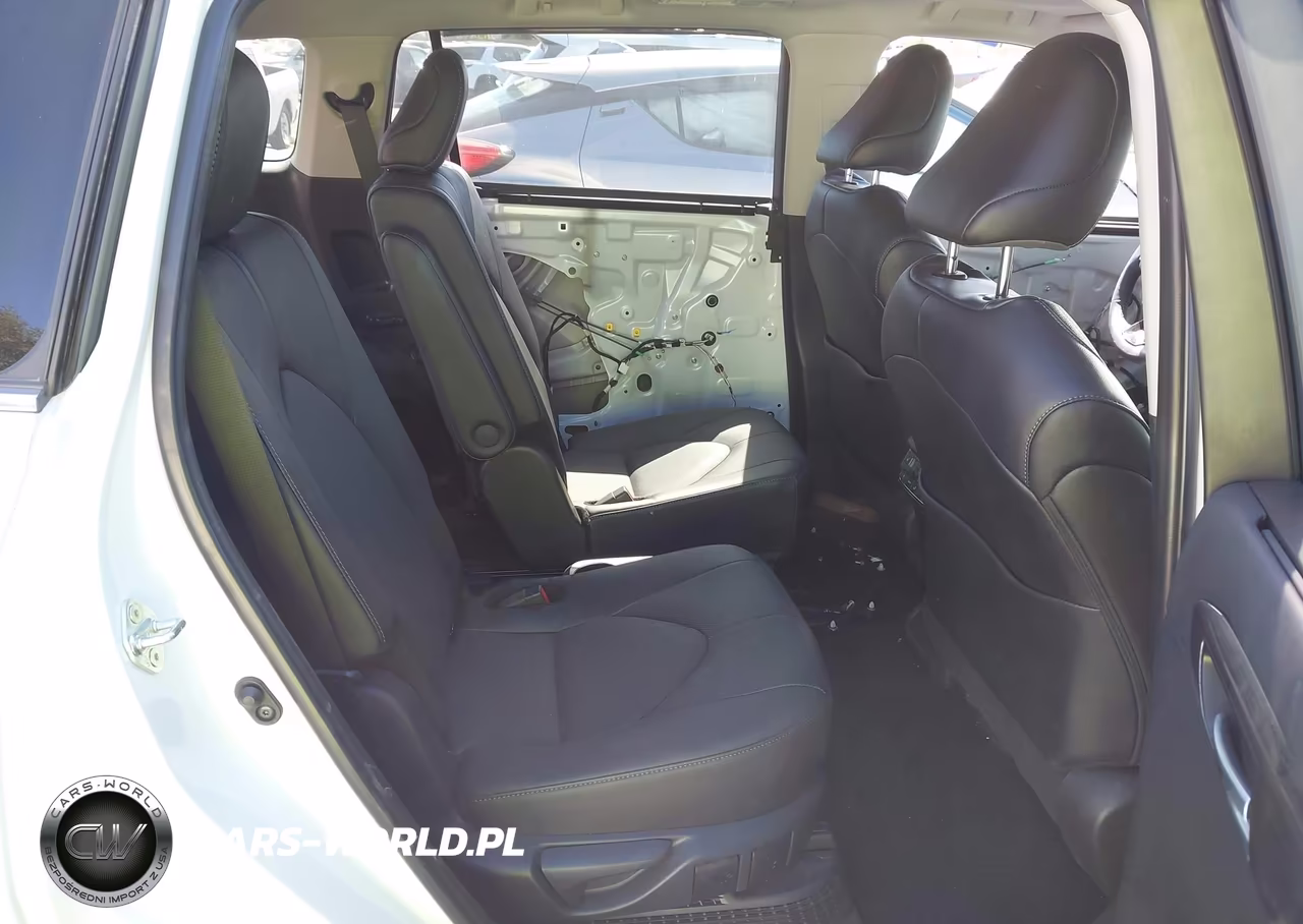 2024 Toyota Highlander Hybrid Platinum VIN:5TDEBRCH6RS636471 - 8