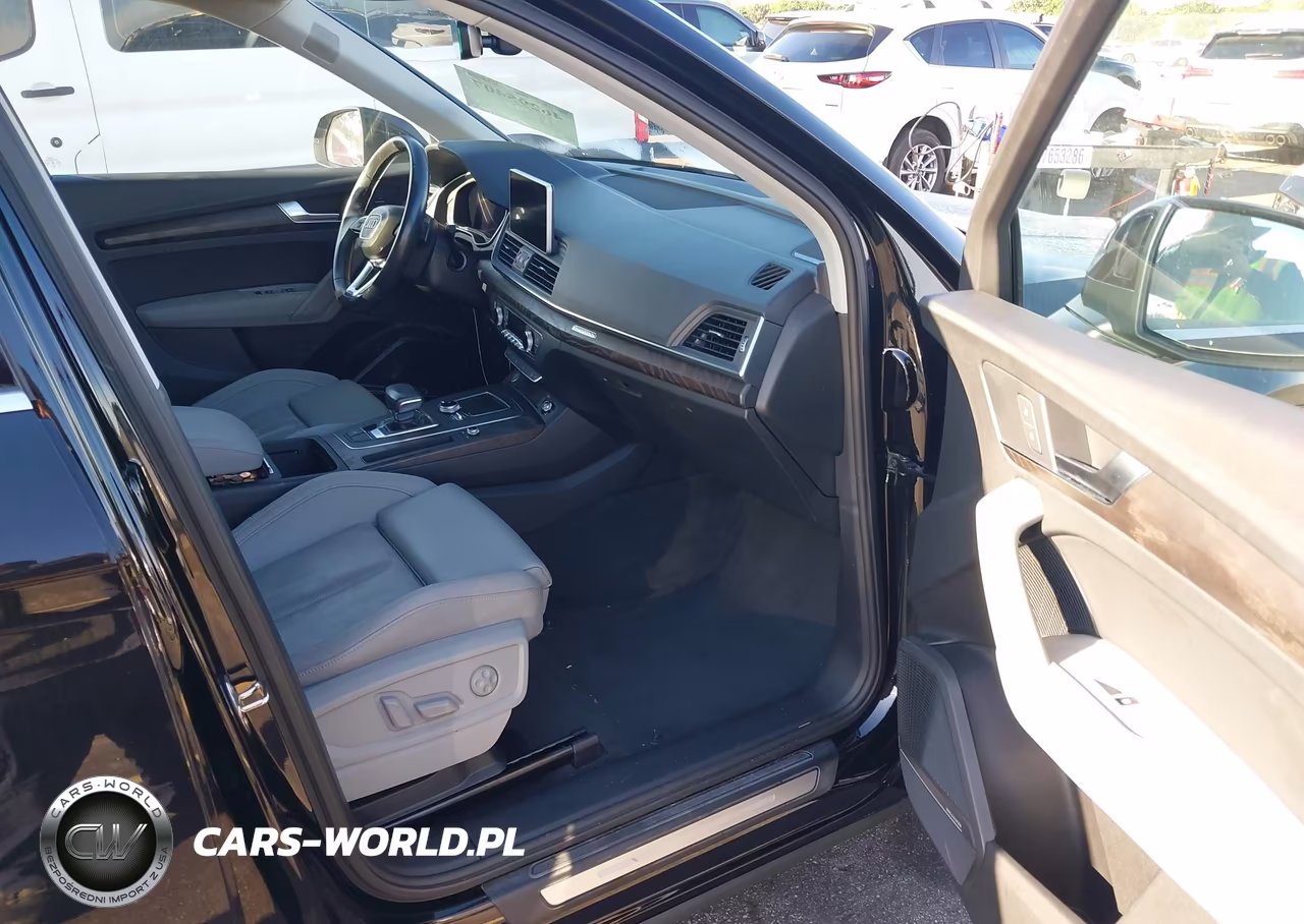 2018 Audi Q5 2.0T Premium-2.0T Tech Premium VIN:WA1BNAFY9J2244257 - 5