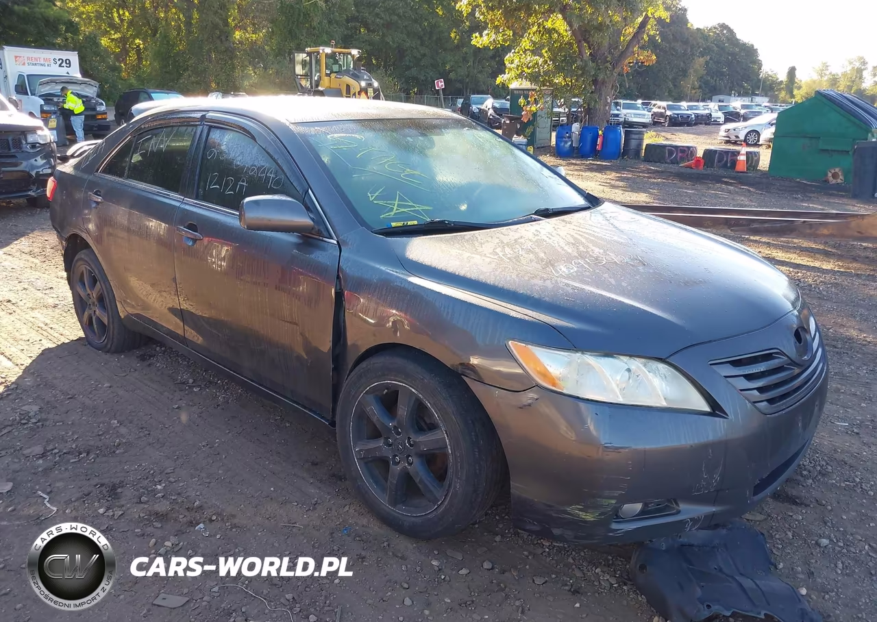 2008 Toyota Camry Le – zdjęcie 1 z 10