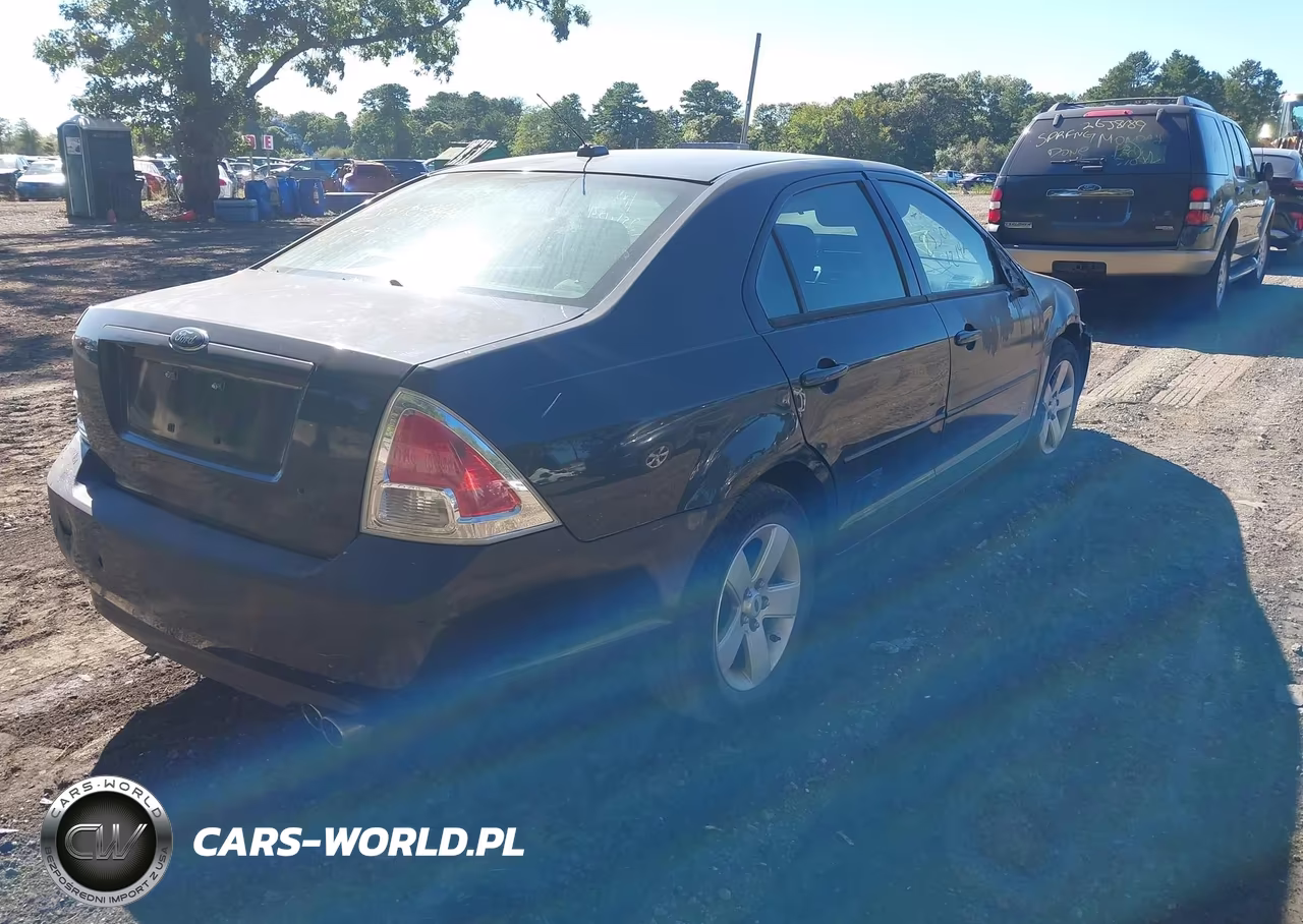 2007 Ford Fusion Se VIN:3FAHP07ZX7R140527 - 4