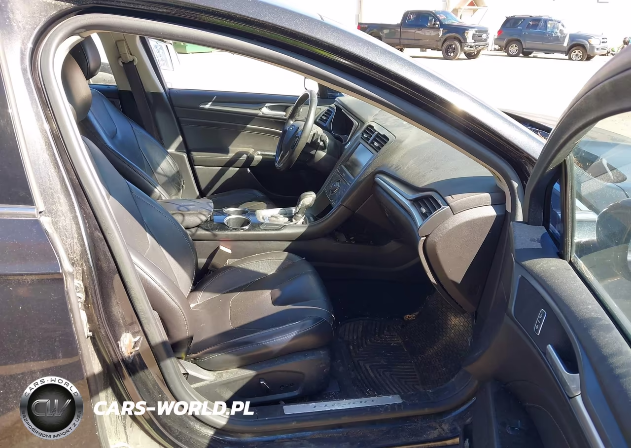 2013 Ford Fusion Titanium VIN:3FA6P0K90DR364240 - 5